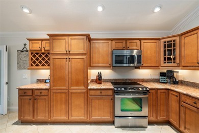 Under contract-accepting backup offers. One or more photo(s) has on Pennbrooke Fairways in Florida - for sale on GolfHomes.com, golf home, golf lot