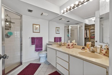 TOTALLY TURNKEY 4TH FLOOR PENTHOUSE, 2 BEDROOM/2 BATH CONDO WITH on Bear Lakes Country Club in Florida - for sale on GolfHomes.com, golf home, golf lot