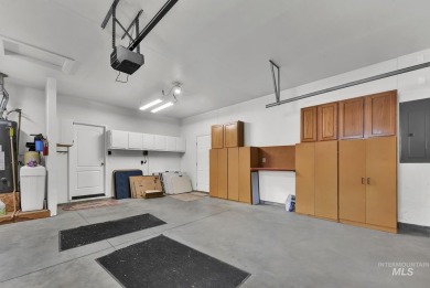 Welcome home to this one owner, single level home in the golf on Lakeview Golf Club in Idaho - for sale on GolfHomes.com, golf home, golf lot