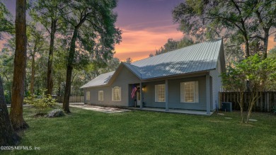 Charming 3-Bedroom Home with Bonus Room on a Beautiful Wooded on Palatka Golf Club in Florida - for sale on GolfHomes.com, golf home, golf lot