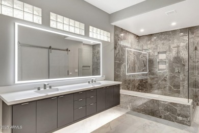 Beautifully remodeled 3 bed, 2 bath home in one of Scottsdale's on Gainey Ranch Golf Club in Arizona - for sale on GolfHomes.com, golf home, golf lot