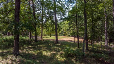 Beautiful home site on a quiet street in Reynolds Lake Oconee on Reynolds Lake Oconee - The Oconee in Georgia - for sale on GolfHomes.com, golf home, golf lot