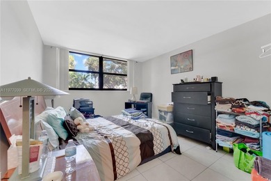 Fully renovated corner unit. Bright, open layout with 2 ensuite on Bonaventure Country Club in Florida - for sale on GolfHomes.com, golf home, golf lot