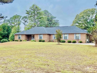 Welcome to your new home! Nestled in one of the area's most on Vanity Fair Golf and Tennis Club in Alabama - for sale on GolfHomes.com, golf home, golf lot