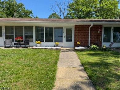 Charming 1 Bed, 1 Bath Condo in Leisure Village * Lakewood on Lakewood Country Club in New Jersey - for sale on GolfHomes.com, golf home, golf lot