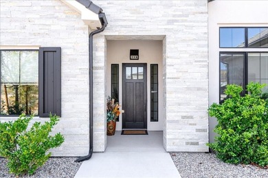 Upscale home in desirable Green Springs neighborhood. Home on Green Spring Country Club in Utah - for sale on GolfHomes.com, golf home, golf lot