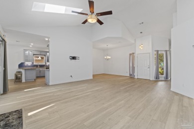 Come see this truly Florida style 4 bedroom home. It's an all on Marcus Pointe Golf Club in Florida - for sale on GolfHomes.com, golf home, golf lot