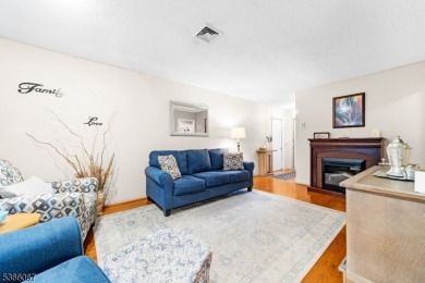 Welcome to this awesome buy in Clearbrook! Enjoy easy living in on Clearbrook Golf Club in New Jersey - for sale on GolfHomes.com, golf home, golf lot