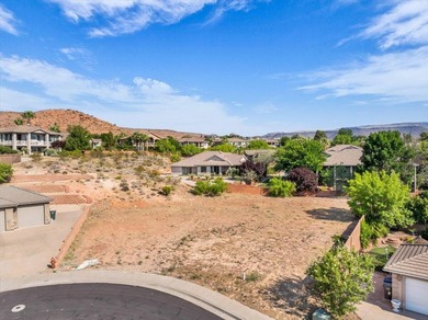 Large lot located in quiet cul-de-sac within established Green on Green Spring Country Club in Utah - for sale on GolfHomes.com, golf home, golf lot