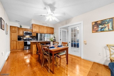 Welcome to this awesome buy in Clearbrook! Enjoy easy living in on Clearbrook Golf Club in New Jersey - for sale on GolfHomes.com, golf home, golf lot