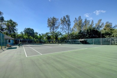 Step inside this light & bright condo to find yourself in a on The Links At Boynton Beach - The Family Course in Florida - for sale on GolfHomes.com, golf home, golf lot