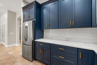 One or more photo(s) has been virtually staged. BIG PRICE on Lakewood Ranch Golf and Country Club in Florida - for sale on GolfHomes.com, golf home, golf lot