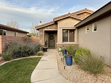 This well-maintained single-family home offers 3 bedrooms & 2 on Coral Canyon Golf Course in Utah - for sale on GolfHomes.com, golf home, golf lot