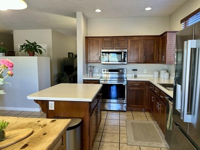 This well-maintained single-family home offers 3 bedrooms & 2 on Coral Canyon Golf Course in Utah - for sale on GolfHomes.com, golf home, golf lot