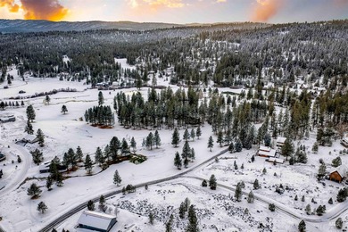 Ideally positioned within Meadow Creek Subdivision, this on Meadowcreek Golf Resort in Idaho - for sale on GolfHomes.com, golf home, golf lot