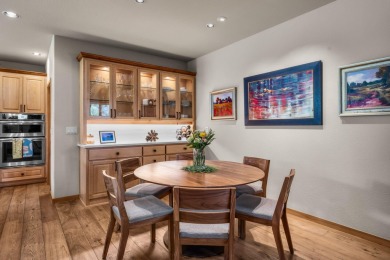 Beautifully updated, meticulous & move-in ready town home, in an on Broken Top Club in Oregon - for sale on GolfHomes.com, golf home, golf lot