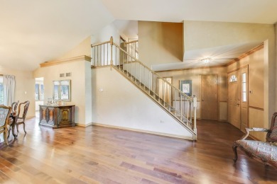 Welcome to this beautifully cared for one owner home offering on Palos Hills Municipal Golf Course in Illinois - for sale on GolfHomes.com, golf home, golf lot