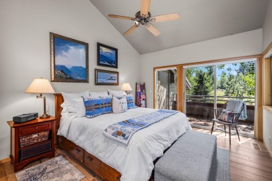 Beautifully updated, meticulous & move-in ready town home, in an on Broken Top Club in Oregon - for sale on GolfHomes.com, golf home, golf lot