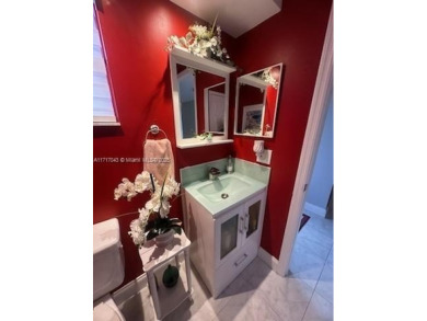 NEWLY REDUCED AND NEGOTIABLE PRICE. CENTRALLY LOCATED UPDATED 1 on Sunrise Lakes Phase IV Golf Course in Florida - for sale on GolfHomes.com, golf home, golf lot