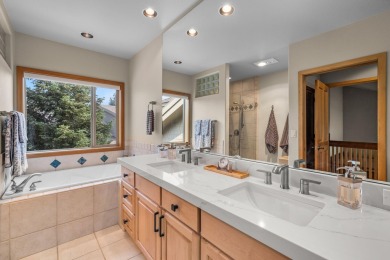 Beautifully updated, meticulous & move-in ready town home, in an on Broken Top Club in Oregon - for sale on GolfHomes.com, golf home, golf lot