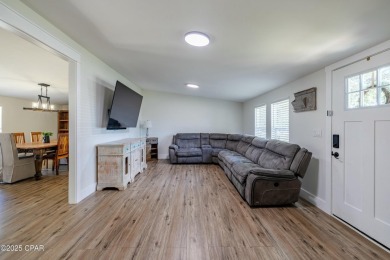 Don't miss this fantastic opportunity to own a spacious on Sharks Tooth Golf Club in Florida - for sale on GolfHomes.com, golf home, golf lot