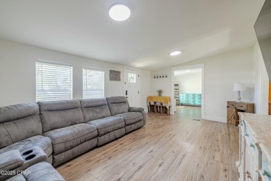 Don't miss this fantastic opportunity to own a spacious on Sharks Tooth Golf Club in Florida - for sale on GolfHomes.com, golf home, golf lot