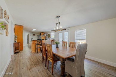 Don't miss this fantastic opportunity to own a spacious on Sharks Tooth Golf Club in Florida - for sale on GolfHomes.com, golf home, golf lot