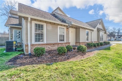 Great single story, end unit condo located on the Greenbrier on Greenbrier Country Club in Virginia - for sale on GolfHomes.com, golf home, golf lot