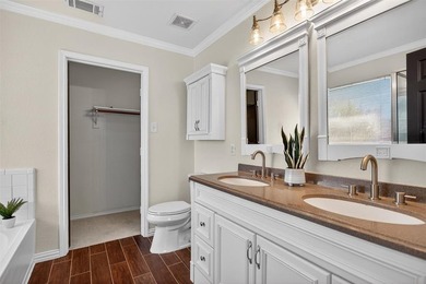 Awesome home in Woodbridge, just a short walk to the pool and on Woodbridge Golf Club in Texas - for sale on GolfHomes.com, golf home, golf lot