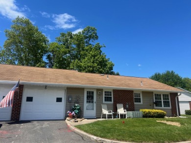 Lovely corner unit Baronet with Updated windows, kitchen with on Leisure Village Golf Course in New York - for sale on GolfHomes.com, golf home, golf lot