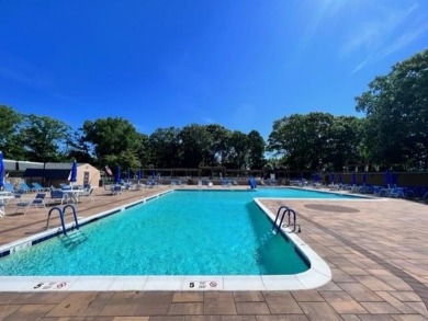 Lovely corner unit Baronet with Updated windows, kitchen with on Leisure Village Golf Course in New York - for sale on GolfHomes.com, golf home, golf lot