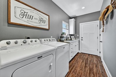 This Lake Kiowa home was designed for comfort AND style! The on Lake Kiowa Golf Course in Texas - for sale on GolfHomes.com, golf home, golf lot