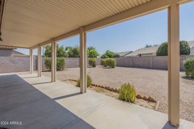 Excellent value for the this two bedroom with den. Split floor on Springfield Golf Resort in Arizona - for sale on GolfHomes.com, golf home, golf lot