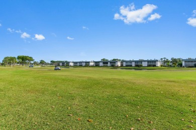 IMAGINE WAKING UP TO THIS STUNNING GOLF COURSE VIEW! This on Kings Point Golf -Flanders Way in Florida - for sale on GolfHomes.com, golf home, golf lot