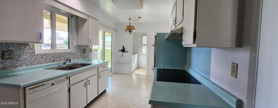 Seller offering $4,000 flooring credit with acceptable offer on Sun City Country Club in Arizona - for sale on GolfHomes.com, golf home, golf lot