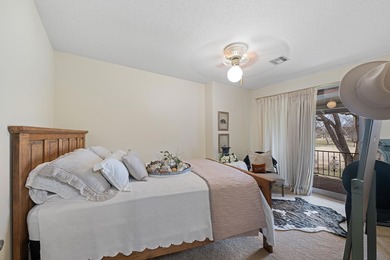 Unit #25 Public Remarks. Prepare for truly care-free living in on Rolling Hills Country Club in Kansas - for sale on GolfHomes.com, golf home, golf lot