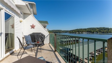 Top Floor two level unit at Cedar Heights! Being on the top on The Club At Old Kinderhook in Missouri - for sale on GolfHomes.com, golf home, golf lot