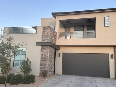 PRICED TO SELL - Newer 3 bed - 3 bath Luxury 2 story townhome at on Sunriver Golf Club in Utah - for sale on GolfHomes.com, golf home, golf lot