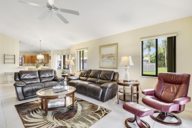 Lovely light and bright 2 bedroom, 2 bath villa with an on Heritage Ridge Golf Club in Florida - for sale on GolfHomes.com, golf home, golf lot