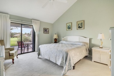Lovely light and bright 2 bedroom, 2 bath villa with an on Heritage Ridge Golf Club in Florida - for sale on GolfHomes.com, golf home, golf lot