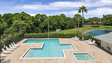 Lovely light and bright 2 bedroom, 2 bath villa with an on Heritage Ridge Golf Club in Florida - for sale on GolfHomes.com, golf home, golf lot