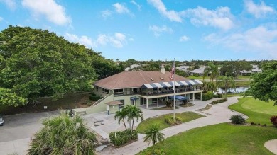 Lovely light and bright 2 bedroom, 2 bath villa with an on Heritage Ridge Golf Club in Florida - for sale on GolfHomes.com, golf home, golf lot