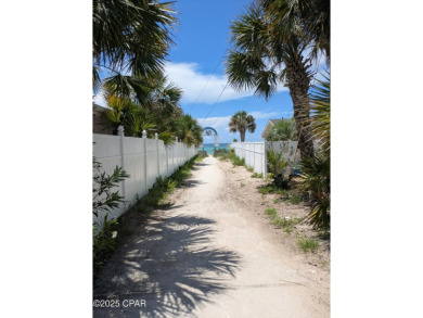 Discover coastal living at its finest in this charming, updated on Holiday Golf Club in Florida - for sale on GolfHomes.com, golf home, golf lot