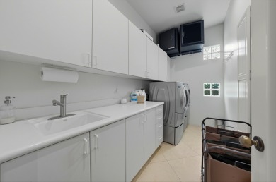 Step into perfection with this impeccably maintained, move-in on PGA West Private Golf Courses in California - for sale on GolfHomes.com, golf home, golf lot