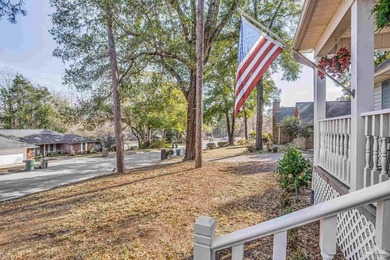 Wonderful 4 Bed Home in a Great Location!  *Fox Run* Neighbohood on Scenic Hills Country Club in Florida - for sale on GolfHomes.com, golf home, golf lot