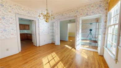 Charming golf-front 1-level townhouse in The Links at Ford's on Fords Colony Country Club in Virginia - for sale on GolfHomes.com, golf home, golf lot
