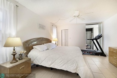 CORNER UNIT!  FIRST FLOOR.  55+ Community. This beautiful 2/2 on Inverrary Country Club in Florida - for sale on GolfHomes.com, golf home, golf lot