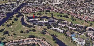 CORNER UNIT!  FIRST FLOOR.  55+ Community. This beautiful 2/2 on Inverrary Country Club in Florida - for sale on GolfHomes.com, golf home, golf lot