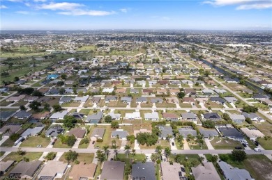 TURNKEY PROPERTY WITH NEW ROOF, NOT IN A FLOOD ZONE &  IMPACT on Palmetto-Pine Country Club in Florida - for sale on GolfHomes.com, golf home, golf lot