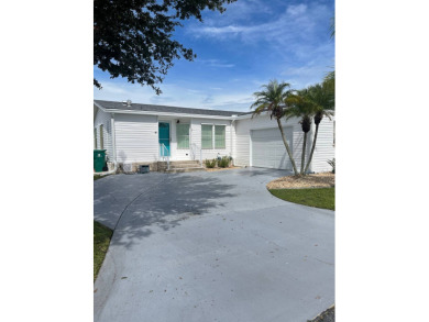 Beautiful 2-Bed, 2-Bath Home in 55+ Golf Community with Modern on Blue Heron Pines Golf Course in Florida - for sale on GolfHomes.com, golf home, golf lot